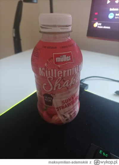 maksymilian-adamskiii - Millermilch truskawkowy na śniadanko, a wy co macie?
#mleko #...