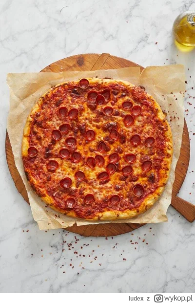 Iudex - Gdzie zamówię taką pizzkę z dużą iloscią sera i chrupiącym salami? Takiej lek...