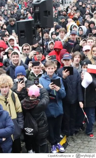 CipakKrulRzycia - #bekazkonfederacji #konfederacja #polityka
Całe szczęście, że Ci wy...