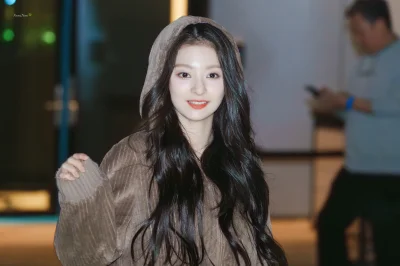 XKHYCCB2dX - #koreanka #nagyung #fromis9