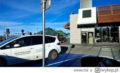 smiech2 - #heheszki #dieta #mcdonalds

Na przeszpiegach, czy może chwila słabości? ( ...