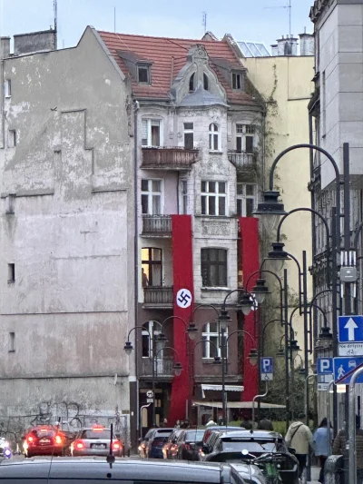 paczelok - Kto to widział żeby w polskim mieście Wrocław powiewały faszystowskie symb...