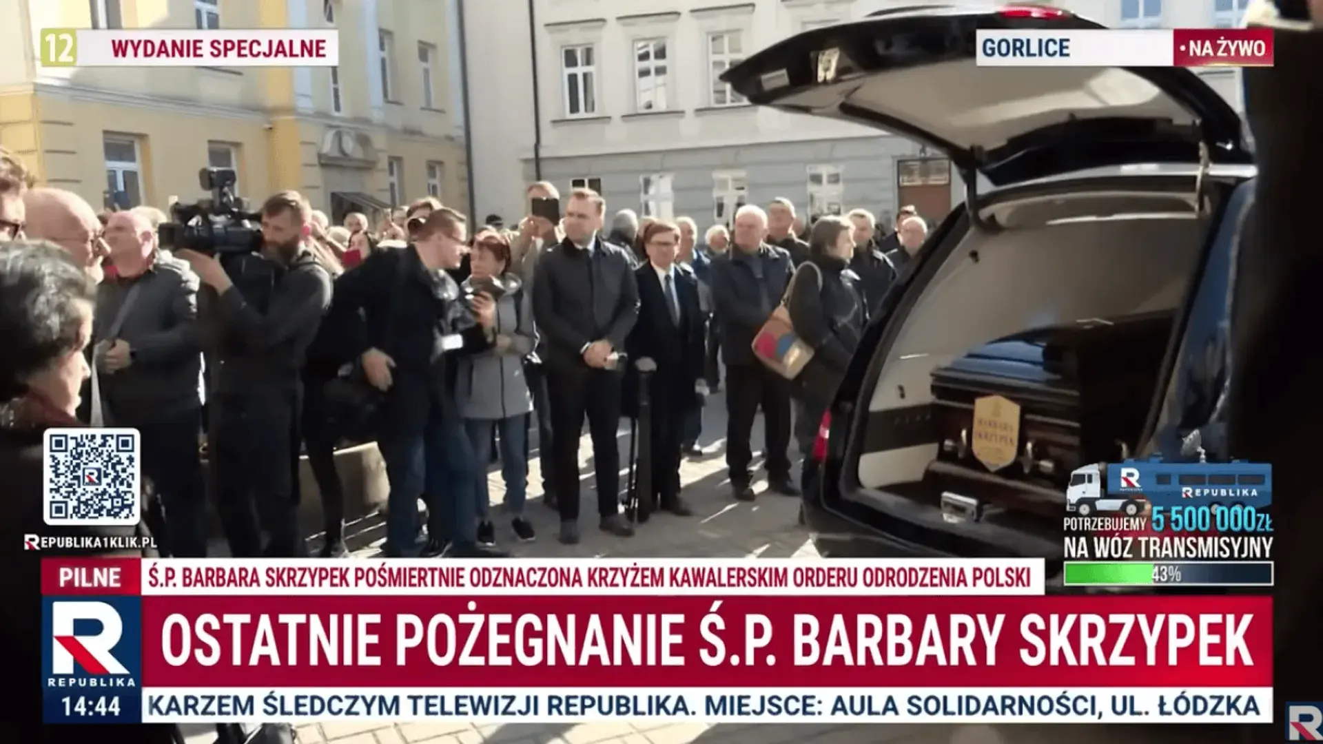 AlbertWesker - I tak najlepsza jest Republika, która pomimo prośby rodziny o uszanowa...