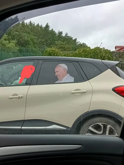 wezsepigulke - Spotkałem dzisiaj papieża 

#heheszki #polskiedrogi