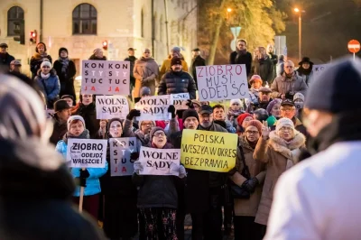 byferdo - Patrząc na to co robi PiS z Andrzejem Dudą i jakich narzędzi do tego używaj...