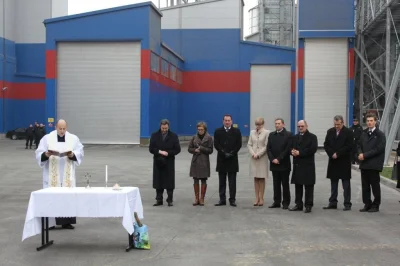 siepan - >cedrob, firma, której prezesem jest gość powiązany z pisem

@siodemkaxx: wi...