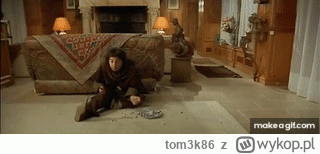 tom3k86 - Dowolny polski polityk przy "stoliku"
https://i.makeagif.com/media/4-19-202...