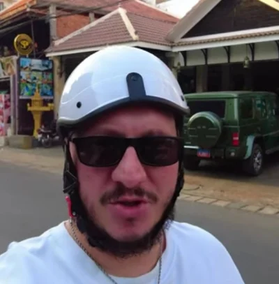 Vendigoo - #raportzpanstwasrodka Nosz kurczę, mam dylemat, ale w kasku chyba lepiej, ...