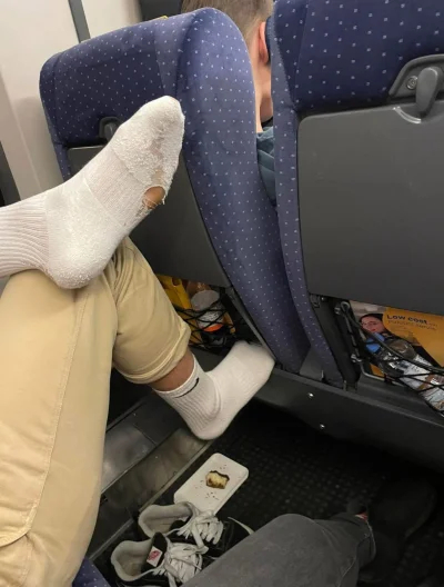 Chadzestulejka - Mirki ratunku, jadę właśnie do Warszawy na spierdotrip z mojej wsi. ...