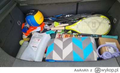 AaAnAh - Tak wygląda bagażnik w moim aucie, przeć cały letni sezon (｡◕‿‿◕｡)
#wakacje ...