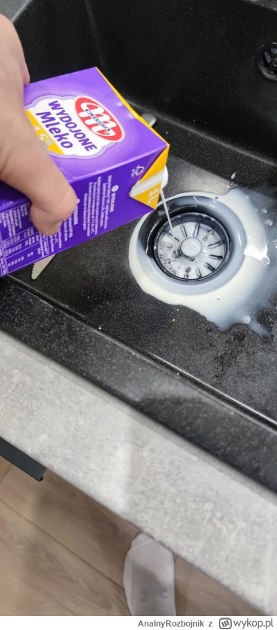 AnalnyRozbojnik - bye bye Bovaer ( ͡º ͜ʖ͡º)

#zywienie #zdrowakobita #wykopgonewild #...