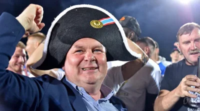 Lyonnais - Teraz już cała liga n--------a auty na aferę. LEGENDA #mecz