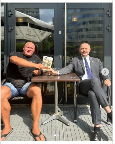 wolny_kot - Co myśleć o partii, z której list brzydzi się i wstydzi startować typ, kt...