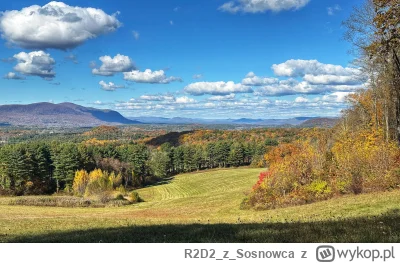 R2D2zSosnowca - @R2D2zSosnowca tam w oddali MA po lewej jest niedaleko granica z NY. ...