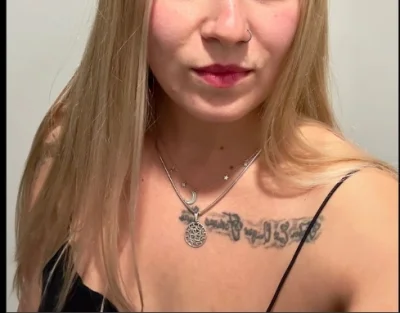 Bunch - Te cienie wokół napisów zawsze wyglądają słabo
#tatuaze #heheszki