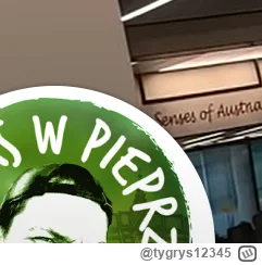 tygrys12345 - #raportzpanstwasrodka Mnie się wydaje, że Małpa frajerska jest w Wiedni...