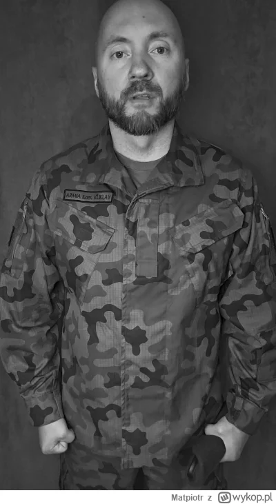 Matpiotr - #granica #wojna #bialorus
#wojsko

Pamięci żołnierza zmarłego na granicy.
...