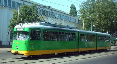 p.....t - @leopold22: Duwag GT8 - tramwaj nasz piękny poznański, arcydzieło ponadczas...