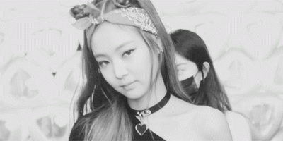 ChenLea9F3P - #jennie #blackpink 
#koreanka #gif