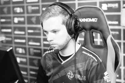 NiPGaming - Ninjas in Pyjamas vs. GODSENT

Stream:
https://www.twitch.tv/dreamhack...