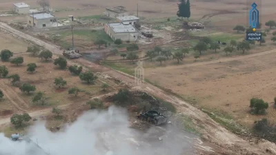 Piezoreki - Szturm HTSu na zachód od al-Tah poprzedzony dwoma SVBIEDami wymierzonymi ...