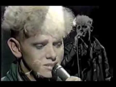 wlepierwot - Depeche Mode - Somebody 

#depechemode #martingore #feels #feelsmusic