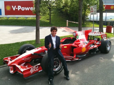 KAWoz - Trafiłem na krańce strony medialnej Ferrari i trafiłem na takie oto zdjęcie m...