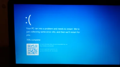 chemik_kieszyk - Mirki, z takich ciekawostek to tak wygląda blue screen w Windows 10 ...
