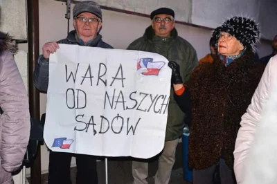 kalantin - Zdjęcie z "protestu" w moim mieście. I wszystko jasne... 

#polityka #pols...
