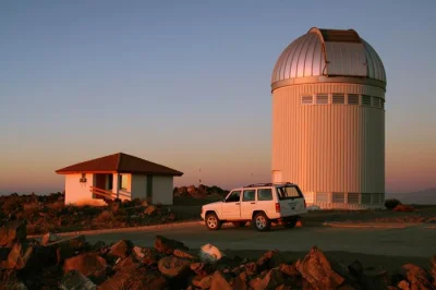 Mleko - Polska stacja obserwatorium astronomicznego w Chile (dokładniej Las Campanas)...