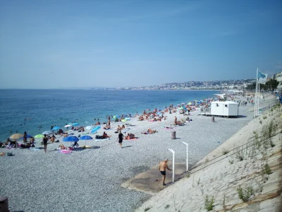 jalop - Proszę, francuska plaża bez parawanów. Zdjęcie własne, dodam że niektóre plaz...
