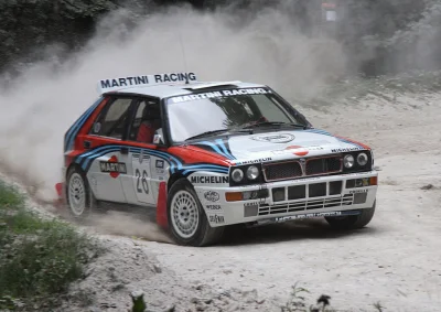 d.....4 - Lancia Delta Integrale

#samochody #motoryzacja #lancia #rajdowe #rajdy