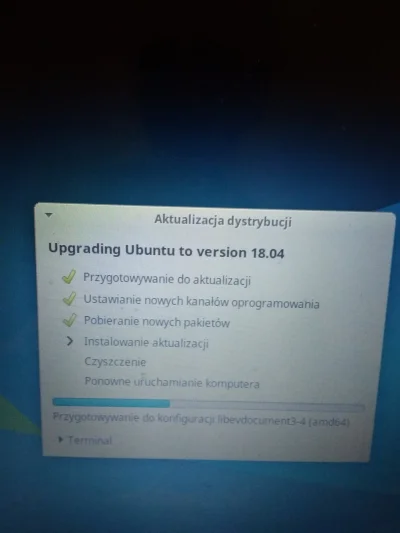 piotre94 - Grzecznie sobie czekam ( ͡º ͜ʖ͡º) #bojowkalinux #ubuntu #xubuntu #oswiadcz...
