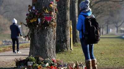 Okcydent - Mimo, że biegli uznali go za pełnoletniego (min. 22 lata) to Hussein K. st...