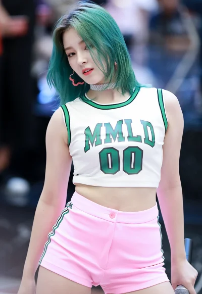 M.....i - #nancy #momoland
#koreanka