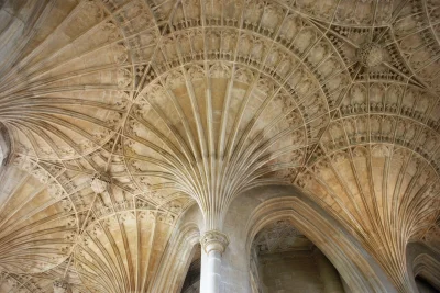 illuminate - Katedra w Peterborough - sklepienie wachlarzowe #sklepienie #architektur...
