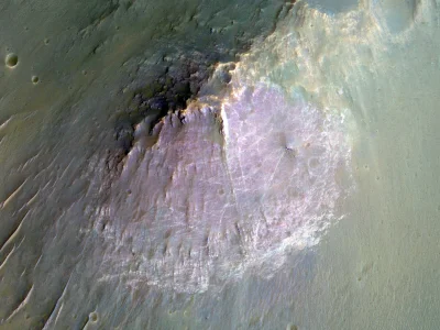 angelo_sodano - Wzgórze nieopodal Hellas Planitia zlokalizowanej na południowej półku...