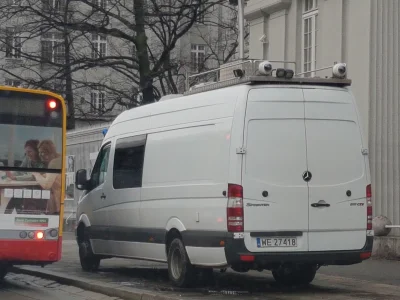 fotograf_warszawiak - Tak policja radzi sobie z januszami buspasa, którzy...
SPOILER
...