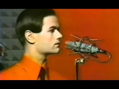 starnak - @xandra: TIRACON 6V niemiecki syntezator analogowy z 1987 - Kraftwerk - The...