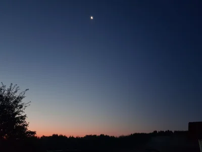 ChrystusChytrys - Wstałem dziś rano o 4, żeby przedłużyć sobie weekend. Ot tak. Ciężk...