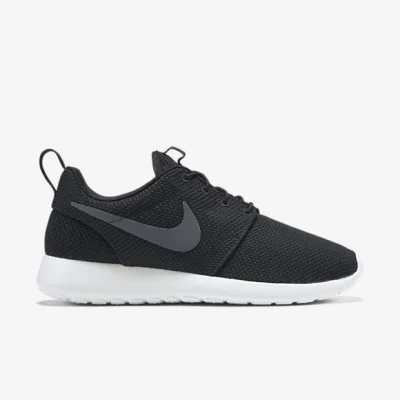 bart13 - @JezelyPanPozwoly: To są Roshe - takie buty Nike. Mało śmieszne, ale sam wym...