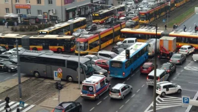 Bezkregowiec - Uwielbiam to uczucię, gdy staję przed sygnalizatorem na zielonym świet...