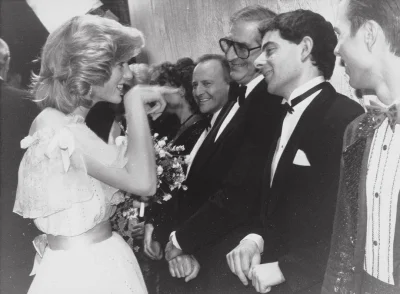 Lizus_Chytrus - No, YOU are breathtaking!

 Princess Diana meeting Rowan Atkinson. 1...