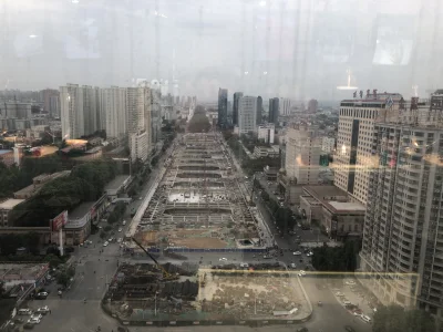 d.....r - Zhengzhou, najbrzydsze miasto jakie moje oczy widziały. 90% Chin wyglada ja...