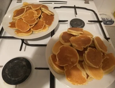 JestemKrzysio - Komu placka?
(chyba lekko przesadziłem z ilością, zdjęcie nie obejmu...