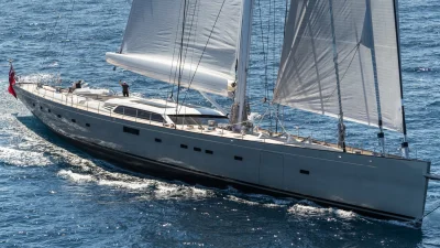 arct2 - @ksud: Zależy co nazywasz małymi łódeczkami. Np. Baltic Yachts zrobiło jacht ...