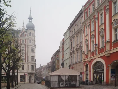 J.....s - Bardzo lubie jezdzic po "malych" miejscowosciach na Dolnym Slasku i obserwo...