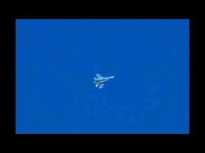 Daleki_Jones - A tutaj ciekawostka - Su-27 w symulowanym pojedynku nad ...Strefą 51 (...