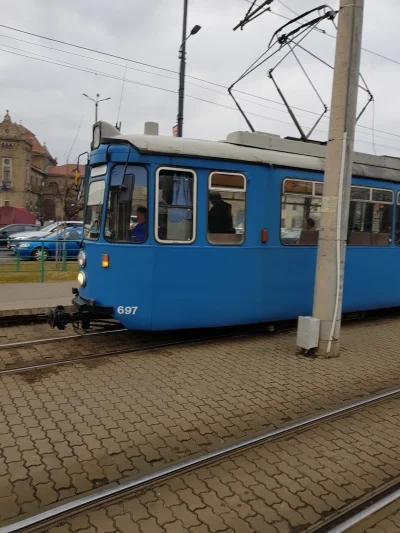 lajdak - Typowy #tramwaje #tramwaj w #rumunia
#tramwajeboners #podroze