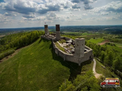 MG78 - Zamek w Chęcinach to jedna z nich i chyba ta najbardziej widoczna, przynajmnie...